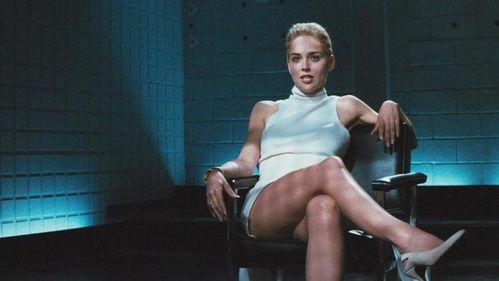 偷窥沙朗斯通在线观看 第2张 偷窥沙朗斯通在线观看 第2张